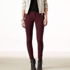 Burgundy High Rise Jegging